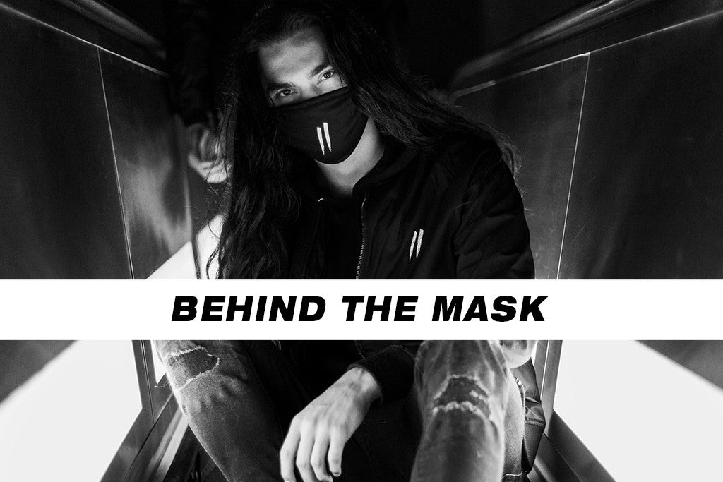 Signature Slash Mouth Mask